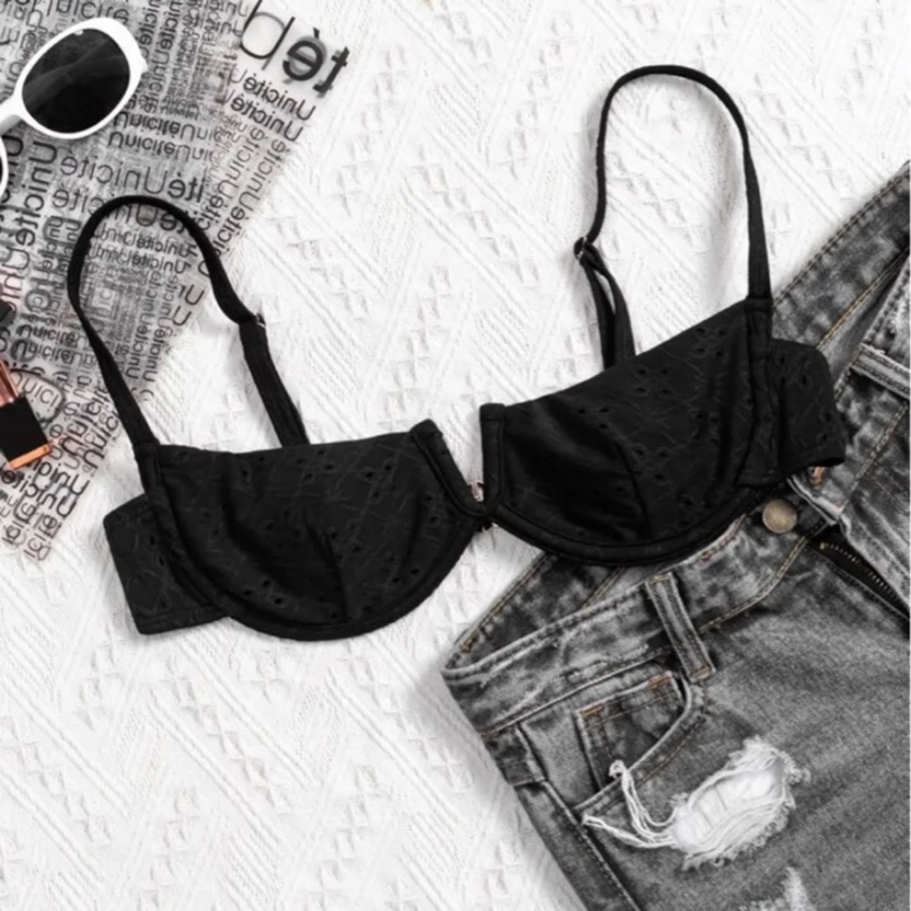 Black Underwire Bikini Top